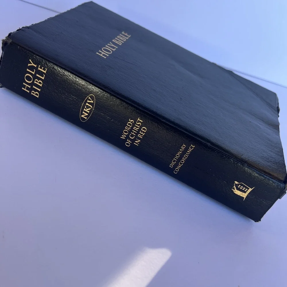 Holy Bible NKJV Words of Christ in Red Dictionary Concordance T. Nelson 1982